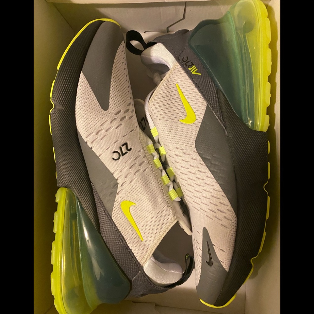 Men’s Air Max 270 Neon sz 10.5